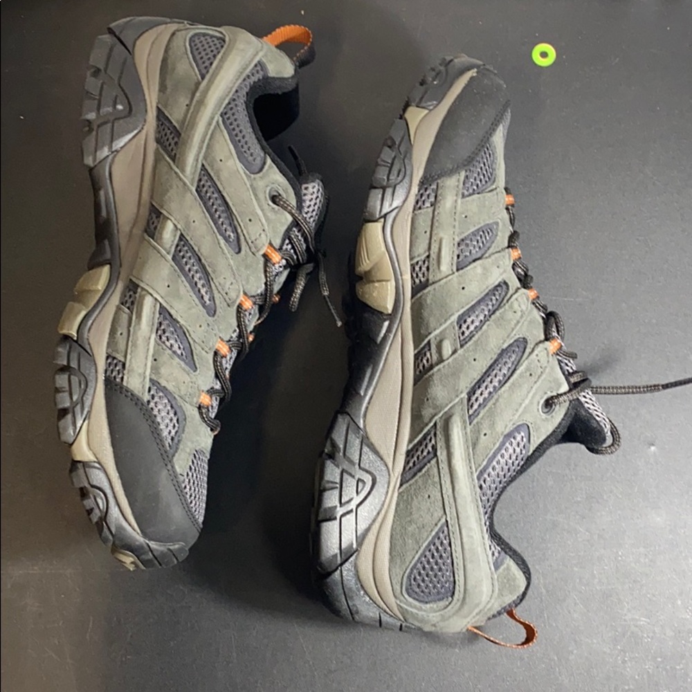 MENS 12 M MERRELL MOAB 2 WATERPROOF BELUGA